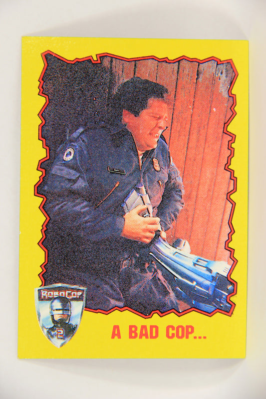 RoboCop 2 Topps 1990 Trading Card #39 A Bad Cop ENG L017268