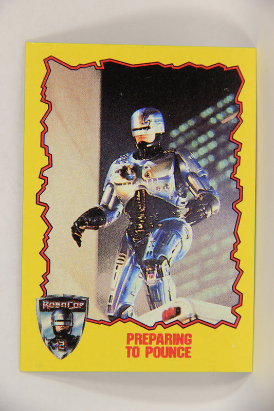 RoboCop 2 Topps 1990 Trading Card #70 Preparing To Pounce ENG L017299