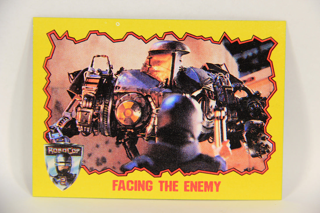 RoboCop 2 Topps 1990 Trading Card #72 Facing The Enemy ENG L017301