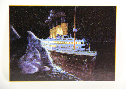 Titanic Collector Cards 1998 Trading Card #44 Titanic Hits The Iceberg ENG L017527