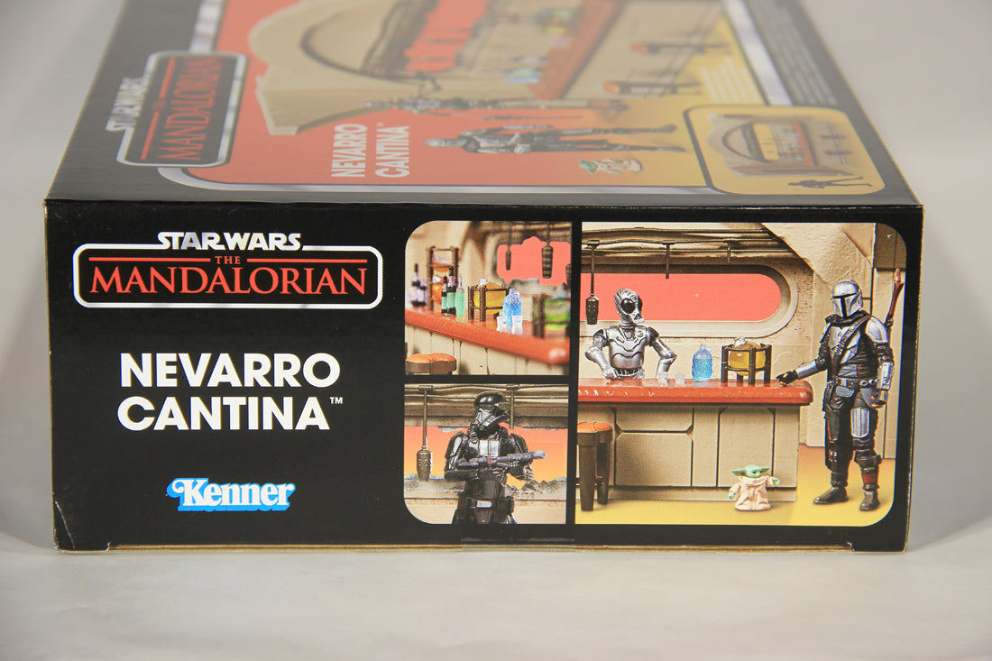 Star Wars Nevarro Cantina Playset Vintage Collection - The Mandalorian Sealed Box L017562