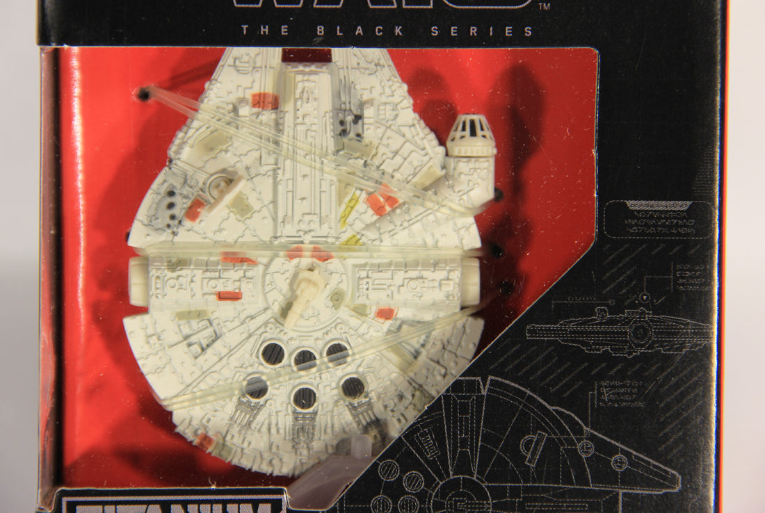 Star Wars Black Series Titanium Die-Cast #1 Millennium Falcon New Sealed L017565