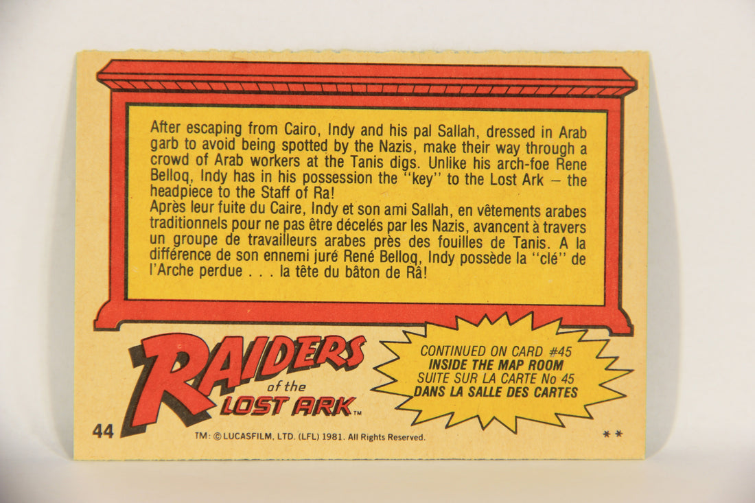 Raiders Of The Lost Ark 1981 Trading Card #44 Indy And Sallah In Disguise FR-ENG OPC L017970