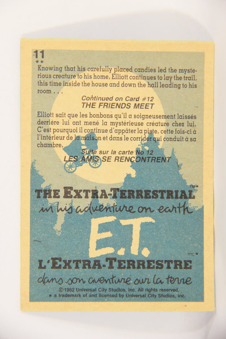 E.T. The Extra-Terrestrial 1982 Trading Card #11 A Trail Of Candy FR-ENG OPC L018038