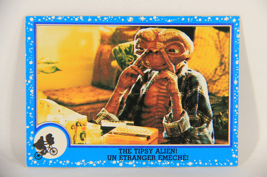E.T. The Extra-Terrestrial 1982 Trading Card #32 The Tipsy Alien FR-ENG OPC L018059