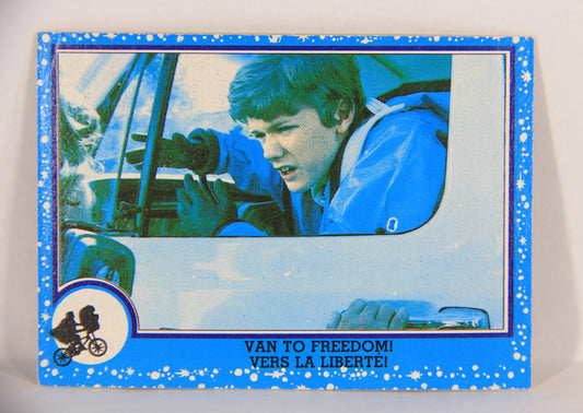 E.T. The Extra-Terrestrial 1982 Trading Card #62 Van To Freedom FR-ENG OPC L018089