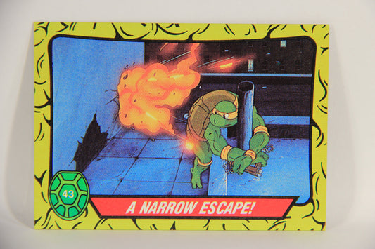 Teenage Mutant Ninja Turtles 1989 Trading Card #43 A Narrow Escape ENG L018663