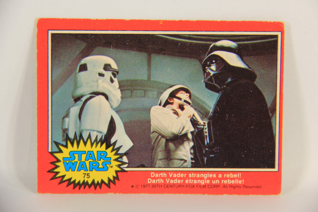 Star Wars 1977 Trading Card #75 Darth Vader Strangles A Rebel FR-ENG OPC L018765