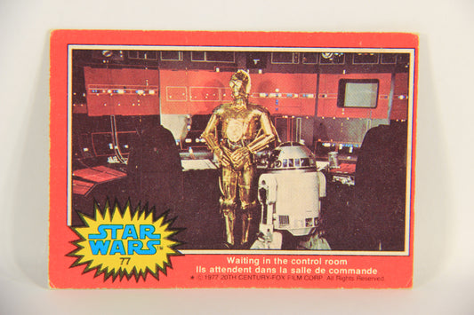 Star Wars 1977 Trading Card #77 Waiting In The Control Room FR-ENG OPC L018767