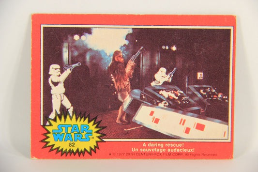 Star Wars 1977 Trading Card #82 A Daring Rescue FR-ENG O-Pee-Chee L018772