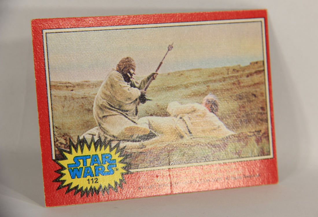 Star Wars 1977 Trading Card #112 Threatened By Sandpeople FR-ENG OPC L018802