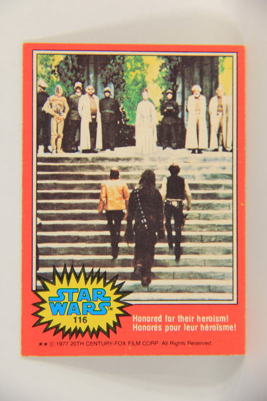 Star Wars 1977 Trading Card #116 Honored For Their Heroism FR-ENG OPC L018806