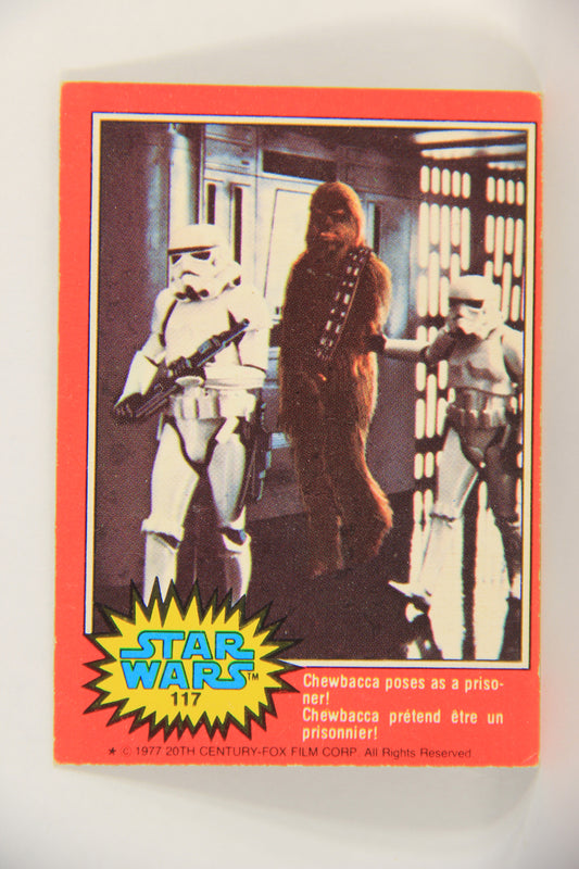 Star Wars 1977 Card #117 Chewbacca Poses As A Prisoner FR-ENG OPC L018807