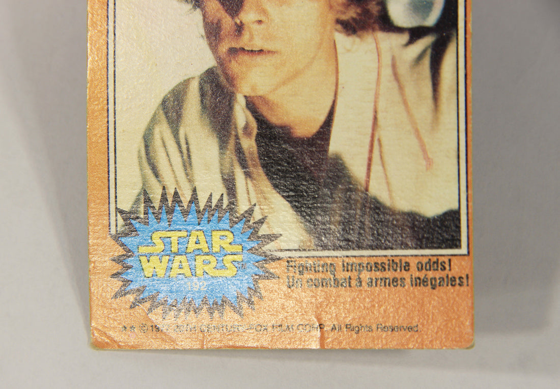 Star Wars 1977 Trading Card #192 Fighting Impossible Odds FR-ENG OPC L018850