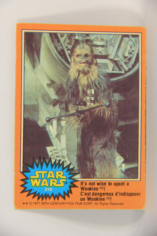 Star Wars 1977 Card #210 It's Not Wise To Upset A Wookiee FR-ENG OPC L018860