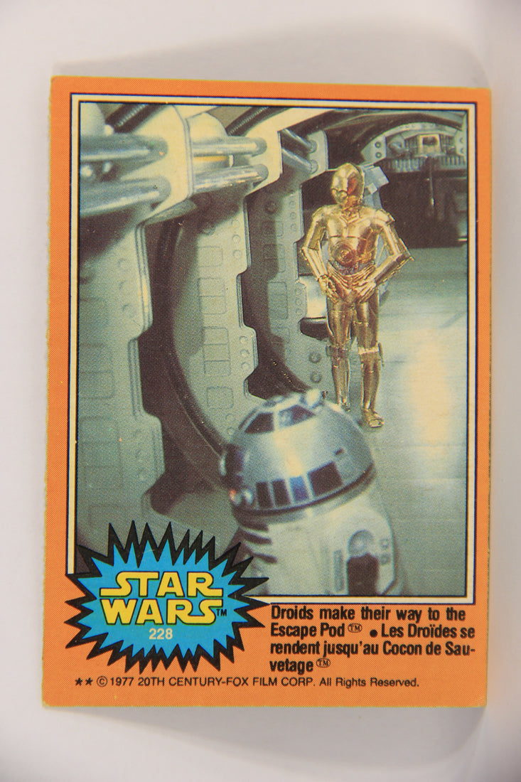 Star Wars 1977 Card #228 Droids Make Their Way To The Escape Pod FR-ENG OPC L018872