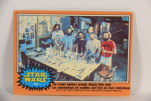 Star Wars 1977 Card #245 Model Builders Proudly Display Their Work FR-ENG OPC L018878