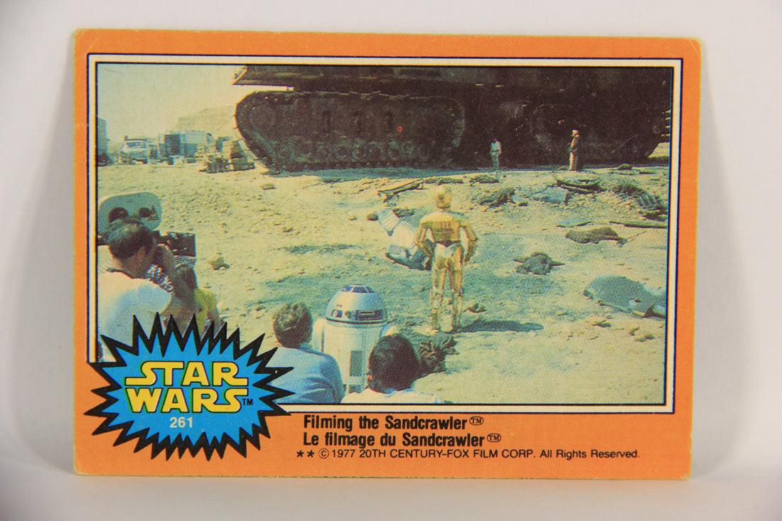 Star Wars 1977 Trading Card #261 Filming The Sandcrawler FR-ENG OPC L018885