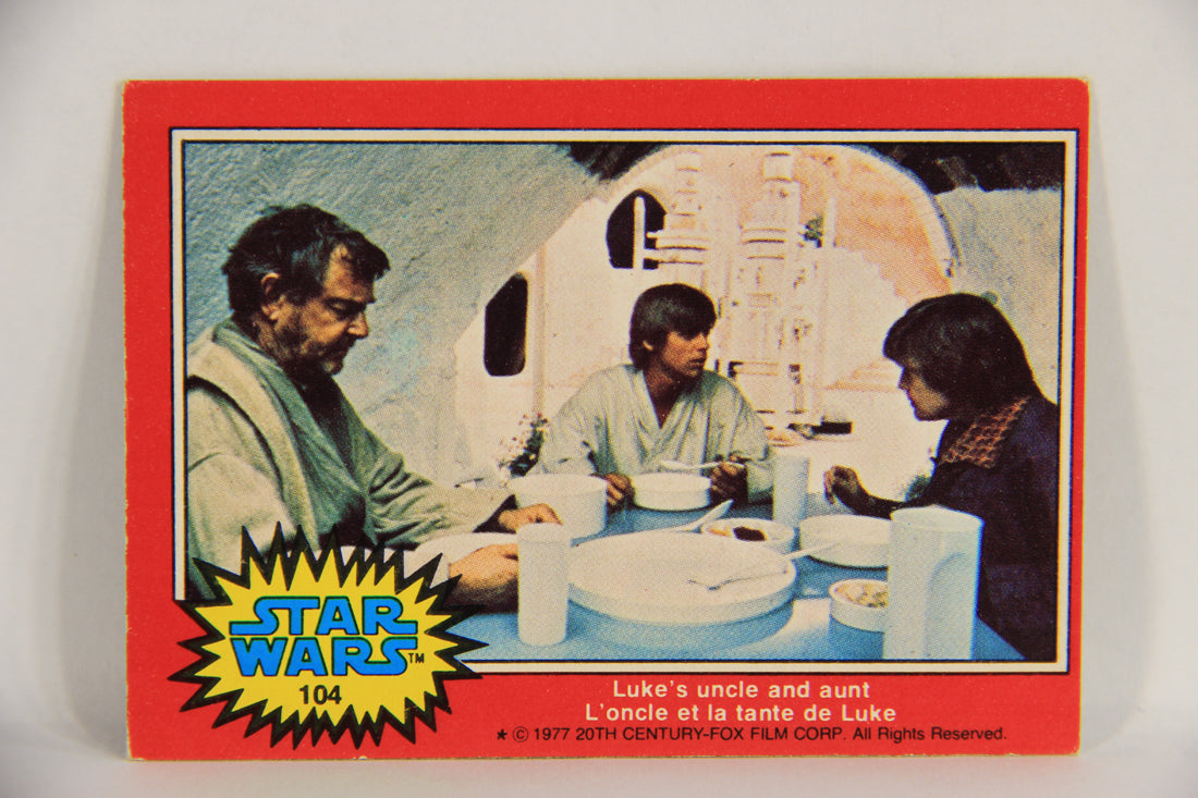 Star Wars 1977 Trading Card #104 Luke's Uncle And Aunt FR-ENG O-Pee-Chee L019040