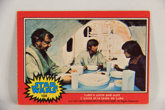 Star Wars 1977 Trading Card #104 Luke's Uncle And Aunt FR-ENG O-Pee-Chee L019040
