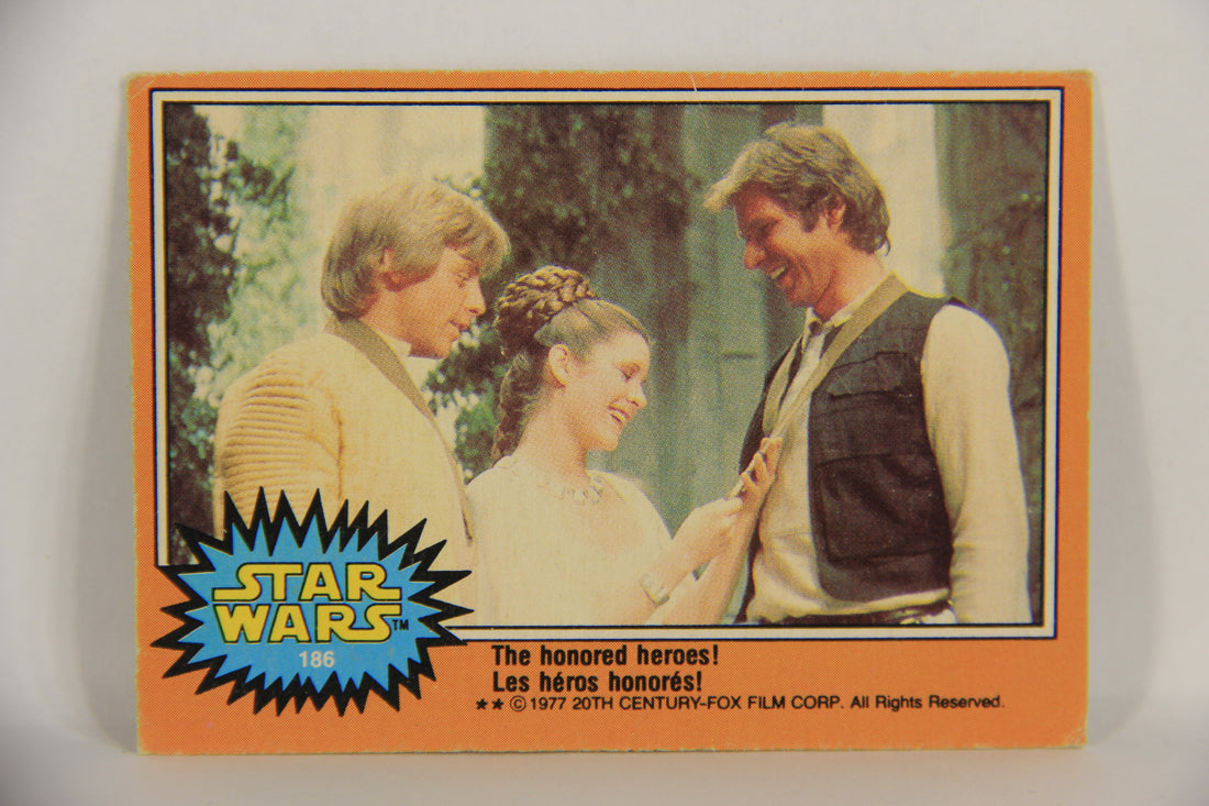 Star Wars 1977 Trading Card #186 The Honored Heroes FR-ENG O-Pee-Chee L019055