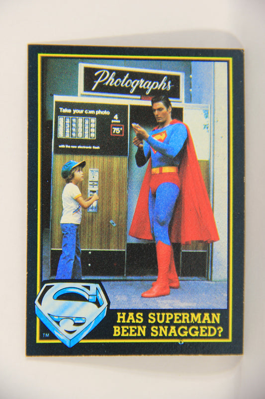 Superman 3 Topps 1983 Trading Card #3 Has Superman Been Snagged ENG L019068