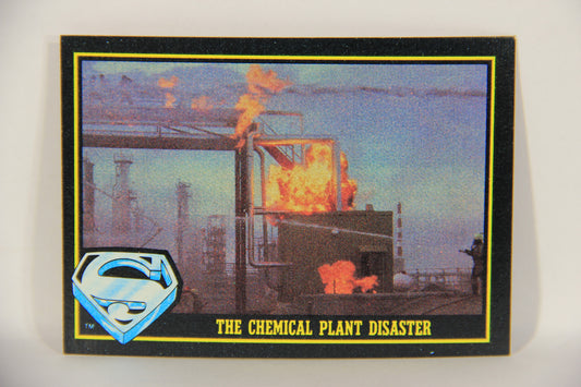 Superman 3 Topps 1983 Trading Card #16 The Chemical Plant Disaster ENG L019081