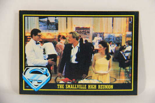 Superman 3 Topps 1983 Trading Card #28 The Smallville High Reunion ENG L019093