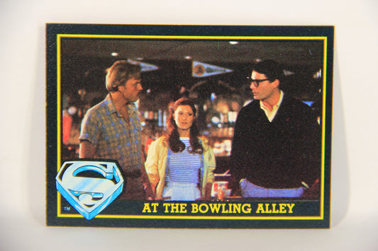 Superman 3 Topps 1983 Trading Card #39 At The Bowling Alley ENG L019104