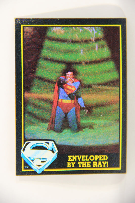 Superman 3 Topps 1983 Trading Card #80 Enveloped By The Ray ENG L019145