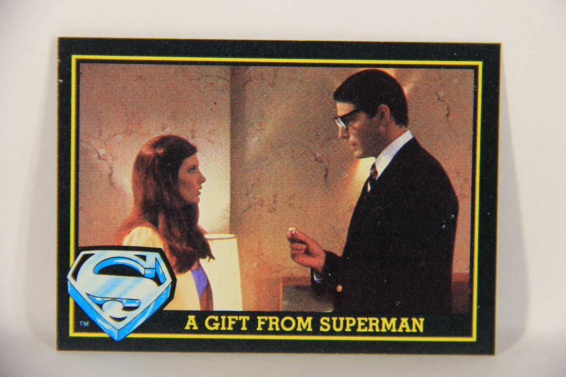 Superman 3 Topps 1983 Trading Card #96 A Gift From Superman ENG L019161