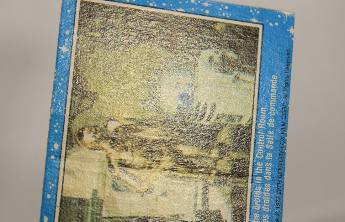 Star Wars 1977 Trading Card #33 The Droids In The Control Room FR-ENG OPC L019211
