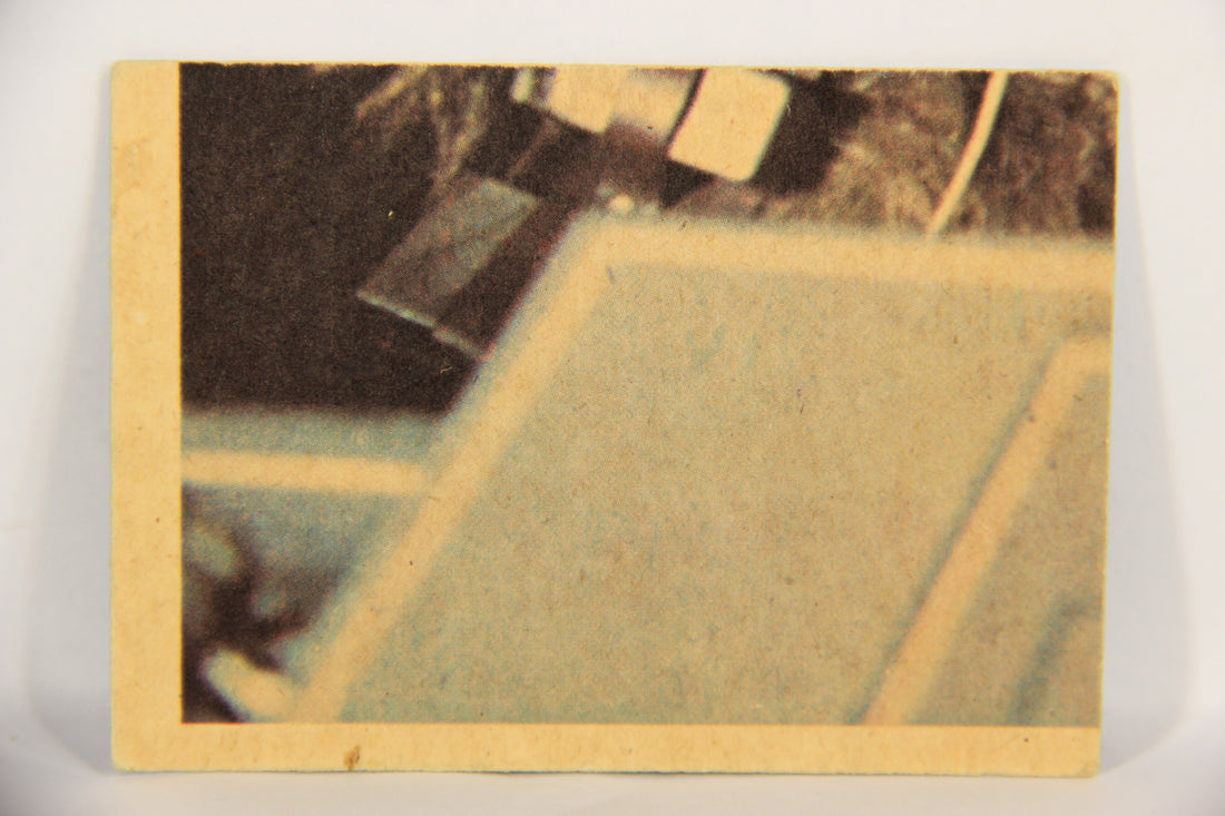 Star Wars 1977 Trading Card #53 Battle In Outer Space FR-ENG O-Pee-Chee L019226