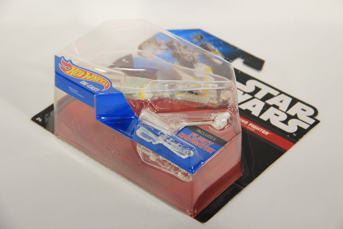 Star Wars Hot Wheels Die-Cast Flight Navigator #24 Y-Wing Fighter Gold Leader L019438