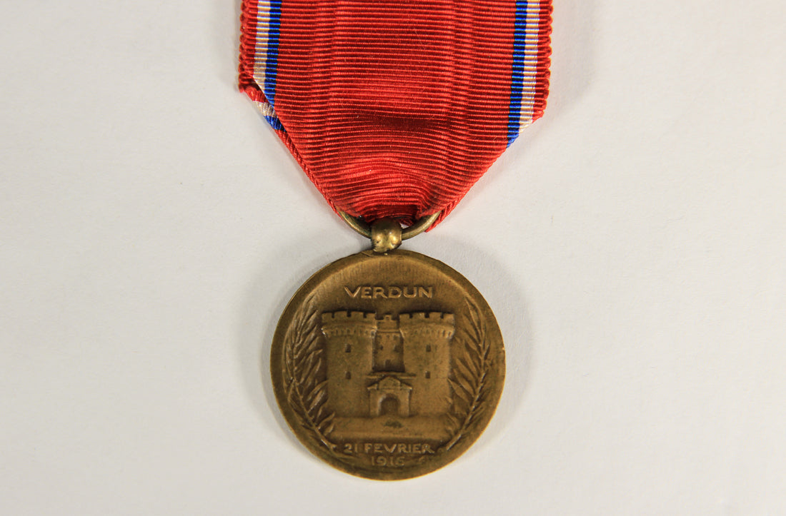 France 1917 WWI Médaille De La Bataille De Verdun Type 1 - Battle Of Verdun - Bronze L019471