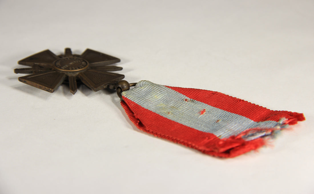France 1921 WWI Medal Croix De Guerre Des Théâtres D'Opérations Extérieurs - Bronze L019474