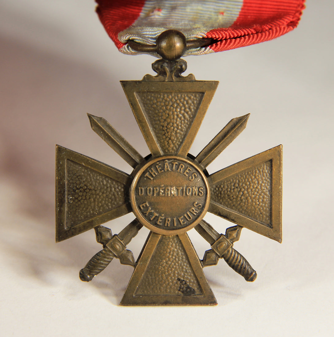 France 1921 WWI Medal Croix De Guerre Des Théâtres D'Opérations Extérieurs - Bronze L019474