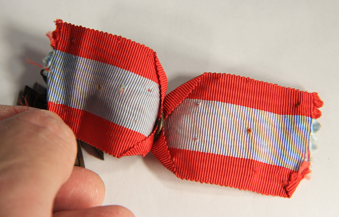 France 1921 WWI Medal Croix De Guerre Des Théâtres D'Opérations Extérieurs - Bronze L019474