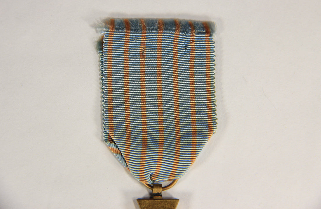 France 1930 WWI War Medal La Croix Du Combattant - Combatant's Cross - Bronze L019475