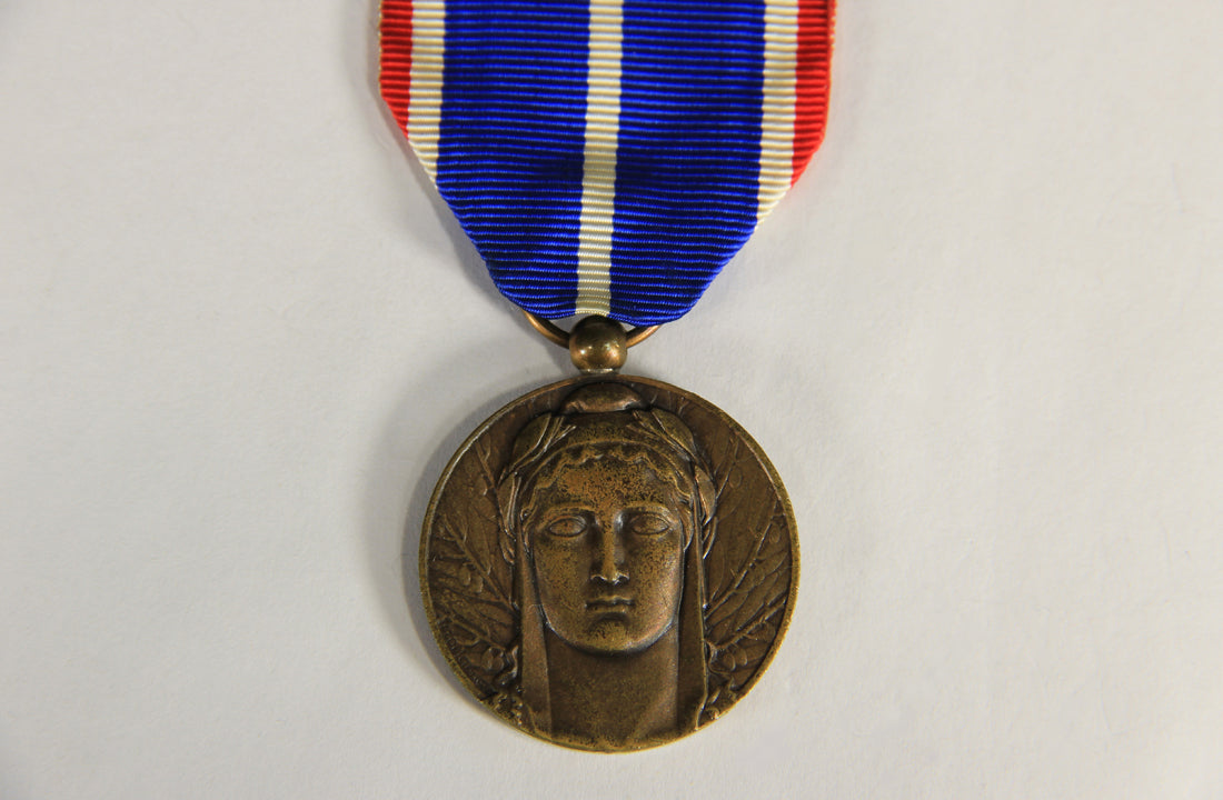 France 1925 WWI Médaille Volontaires Rhénanie, Ruhr Et Tirol - 2e Type - Bronze L019482