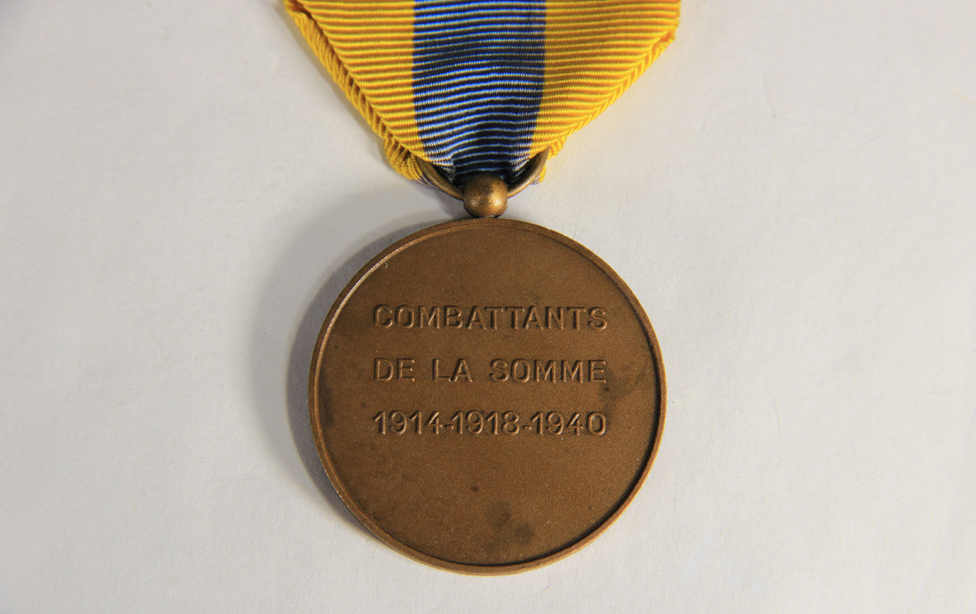 France 1956 WWI & WWII Médaille Commém. De La Bataille De La Somme - Bronze L019485