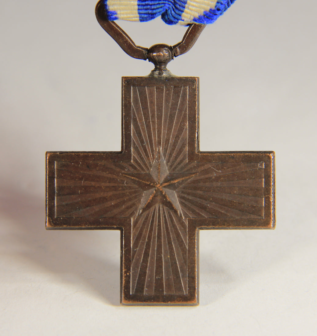 Italy 1918 WWI War Merit Cross 1914-1918 Croix Du Mérite De Guerre - Bronze L019487