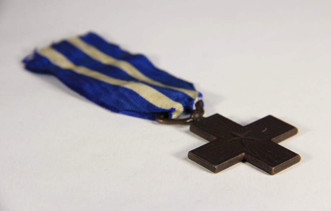 Italy 1918 WWI War Merit Cross 1914-1918 Croix Du Mérite De Guerre - Bronze L019487