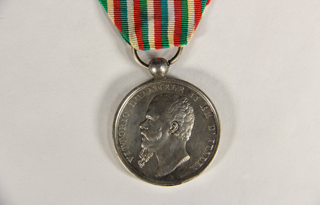 Italy 1865 Commemorative Medal Of The Unity Of Italy - Silver - Rarest Version  L019489