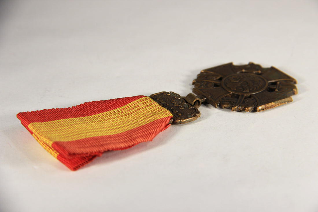 South Vietnam 1950 War Medal - Gallantry Cross - Bronze - Croix De Vaillance L019494