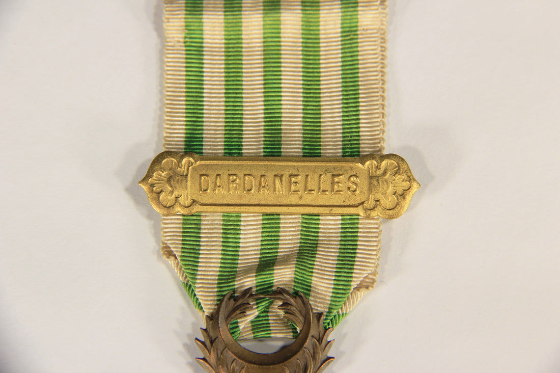 France 1926 WWI Médaille Commémorative Des Dardanelles With Clasp - Bronze L019510