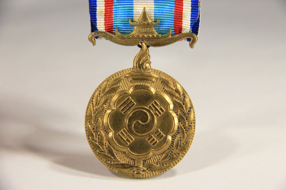 France 1952 Médaille Des Opération Des Nations Unies En Corée - Bronze L019513