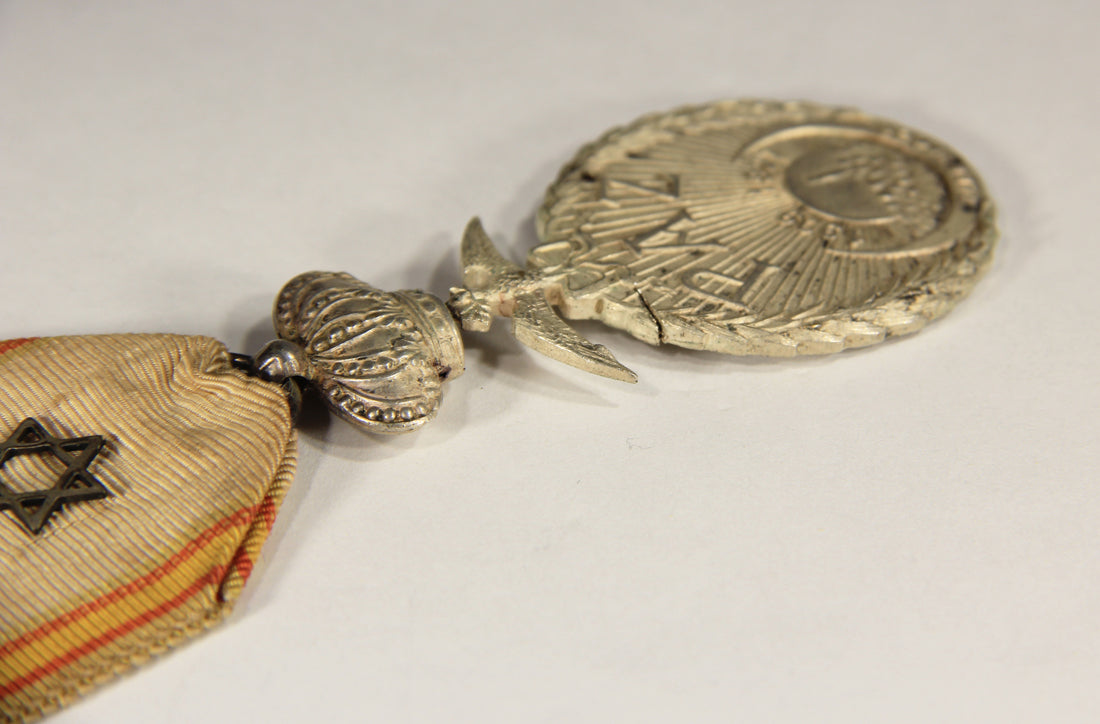 Spain 1927 Medal For Peace In Northern Morocco - Full Crown - Damaged - Silvered Zinc L019520