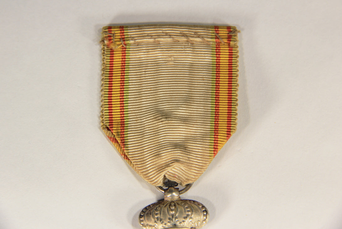 Spain 1927 Medal For Peace In Northern Morocco - Full Crown - Damaged - Silvered Zinc L019520