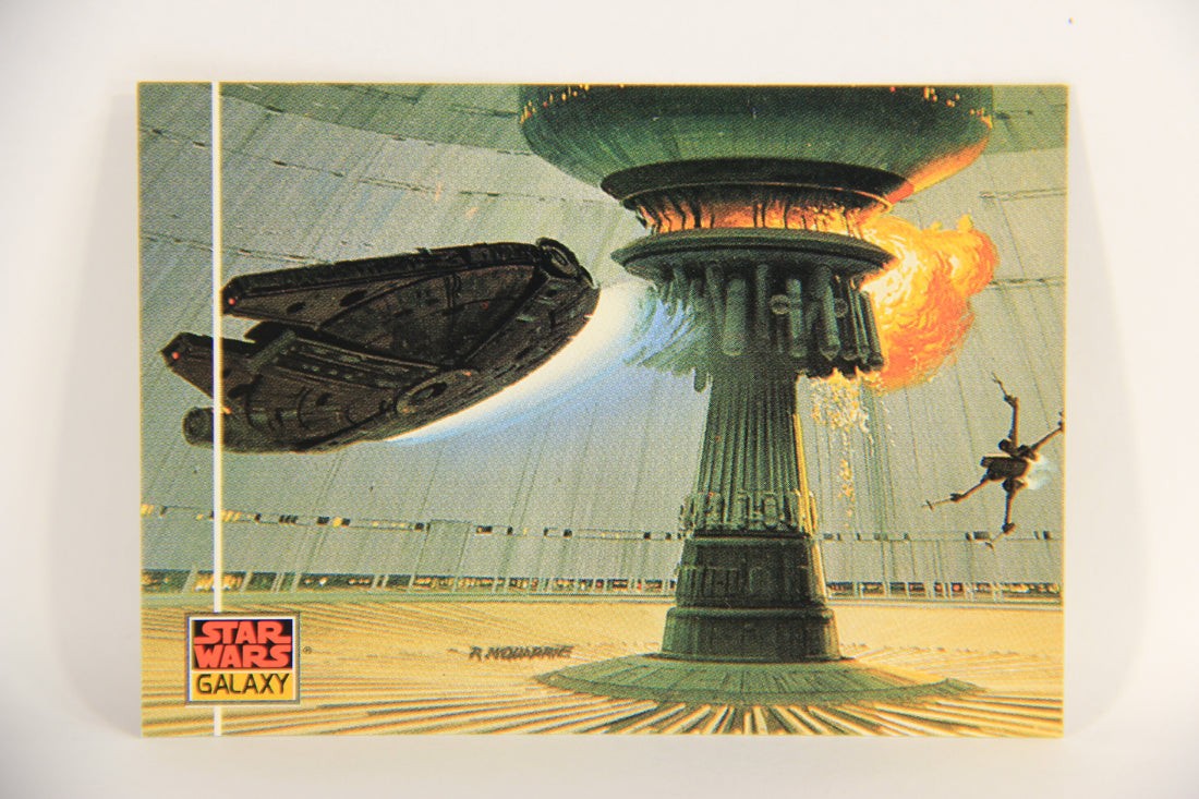 Star Wars Galaxy 1993 Topps Card #47 Millennium Falcon In Action Artwork ENG L019541